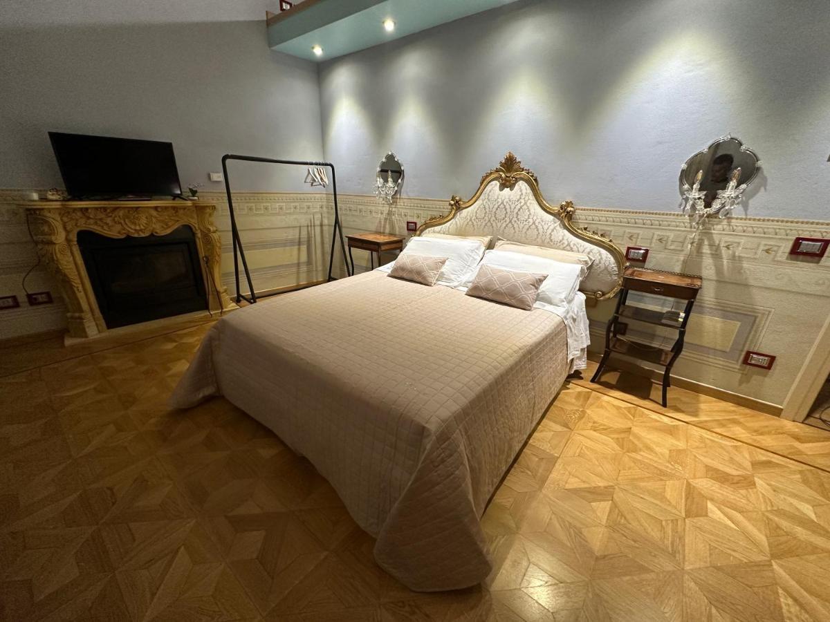 In Centro Lovely Home Лукка Екстер'єр фото